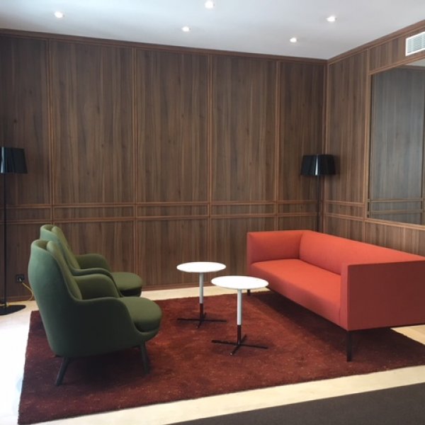 12 RUE D’ASTORG - Paris (75)